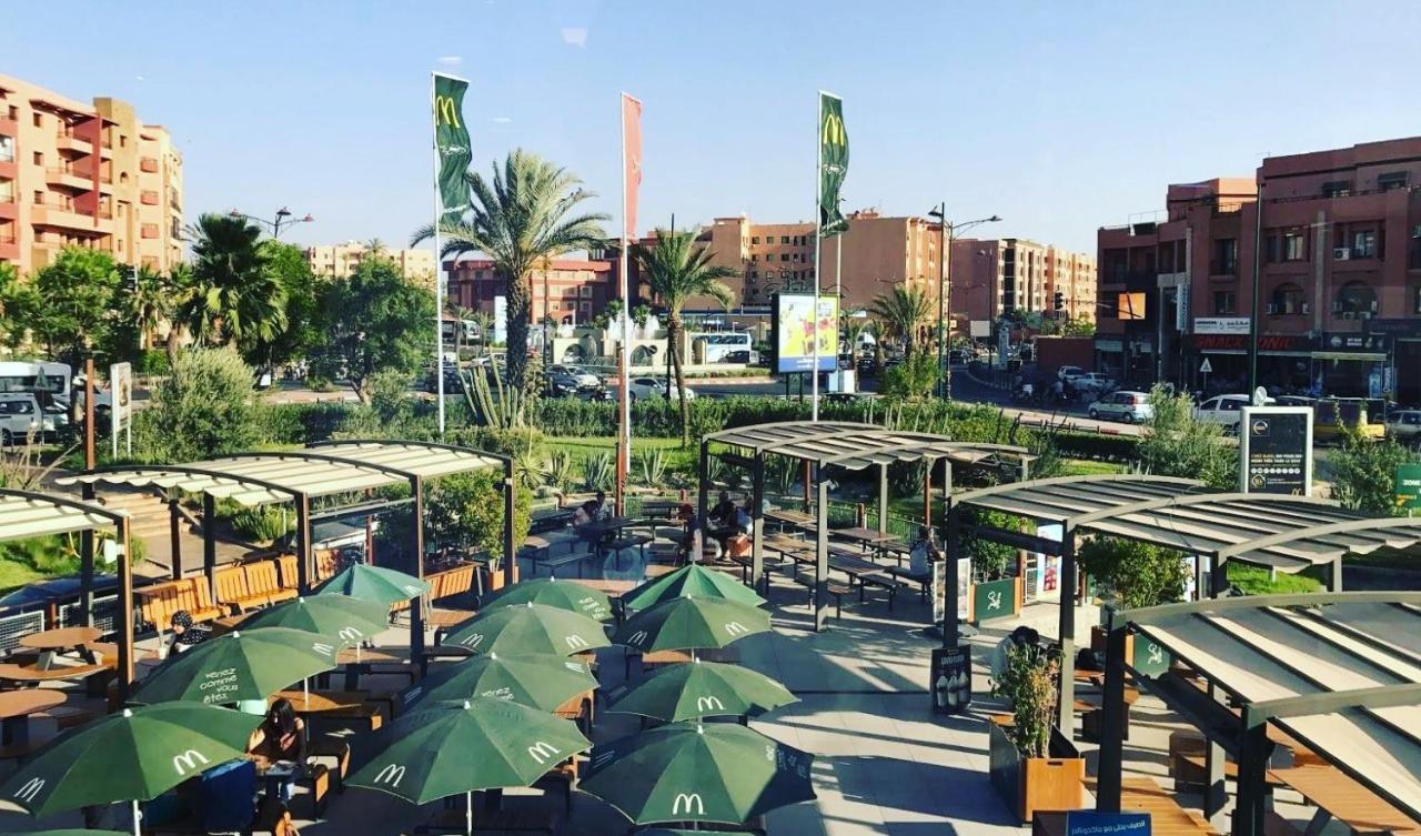 マラケシュRoyal Deluxe Gold - Marrakech, Luxe Pool Viewアパートメント エクステリア 写真